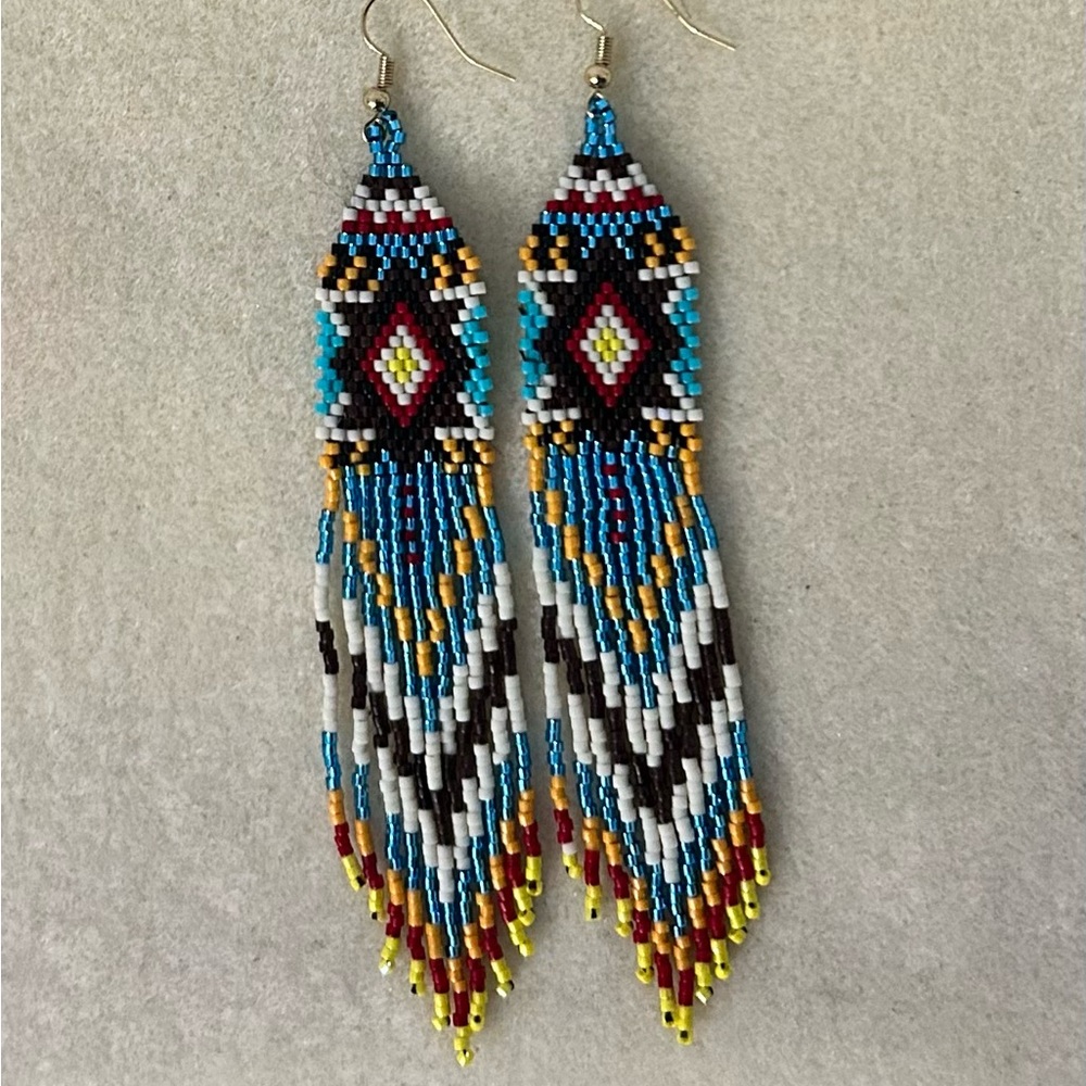 Beaded earrings with fringe